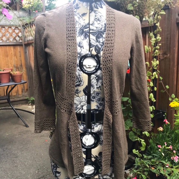 Denver Hayes Light Brown Cardigan - Picture 2 of 4